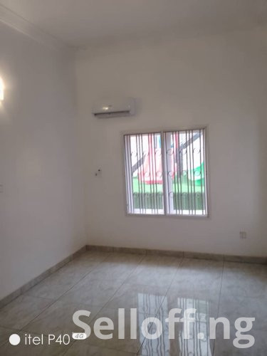 4bedroom semi detached duplex available for rent