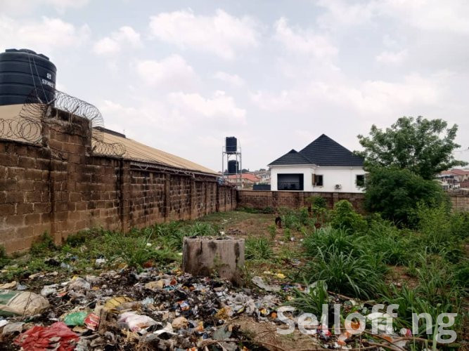 For Sale: 626m² piece of land is available for sale