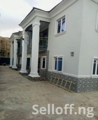 To let: 3 bedroom flat available for rent