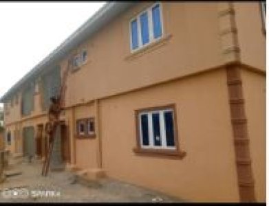 To let: 3 bedroom flat available for rent