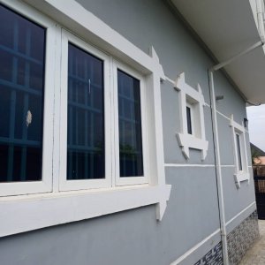 5 bedroom duplex self compound available for rent 5