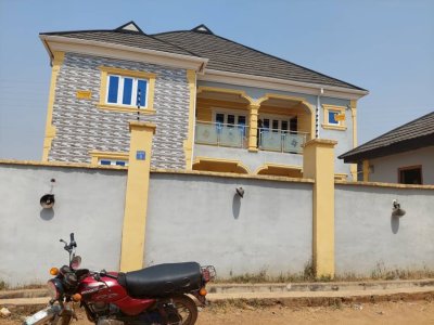 6 bedroom duplex available for sale
