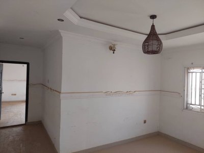 6 bedroom duplex available for sale 3