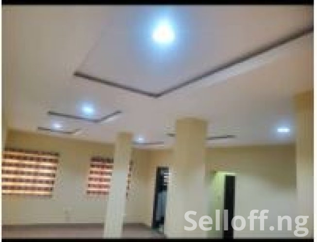 To let: A corporate office space measuring approximately 50sqm