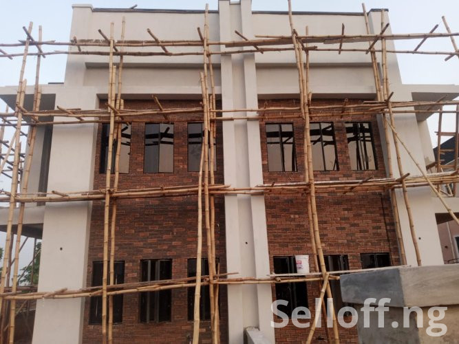 4 bedroom semi detached duplex for sale