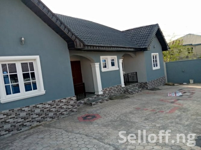 Distress Sales: A beautiful modernly built 3 numbers of a 2 bedroom flat