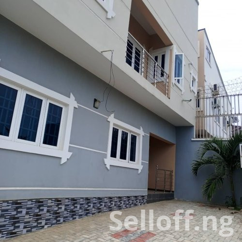 5 bedroom duplex self compound available for rent