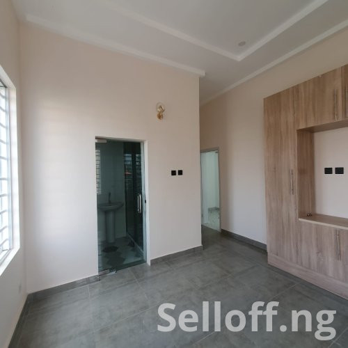 Fully Detached Luxury 4 Bedroom Duplex For Sale