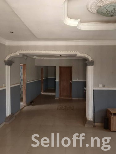 For sale:  A 3 bedrooms in front and 2bedrooms  apartment for sale