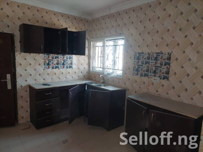 6 bedroom duplex available for sale