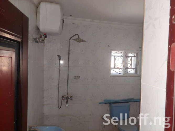 6 bedroom duplex available for sale