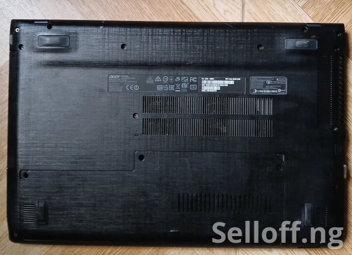 acer Aspire E15 E5-575T-58WH