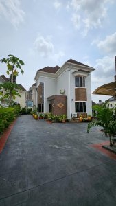 For Sales: 4 bedroom detached duplex