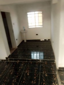 For Sale: 2bedroom flat with 3unit of room & parlor 2