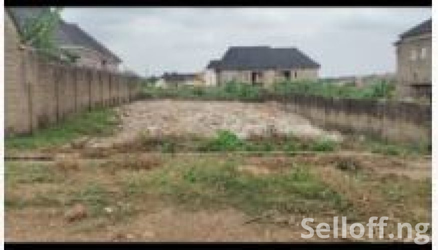 For Sale: A dry parcel of land measuring 638 sqm partly fenced in a serene spot.