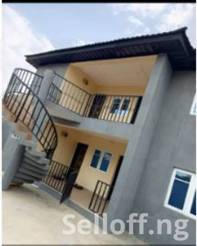 To Let: Luxury room and parlor self-contain for rent.