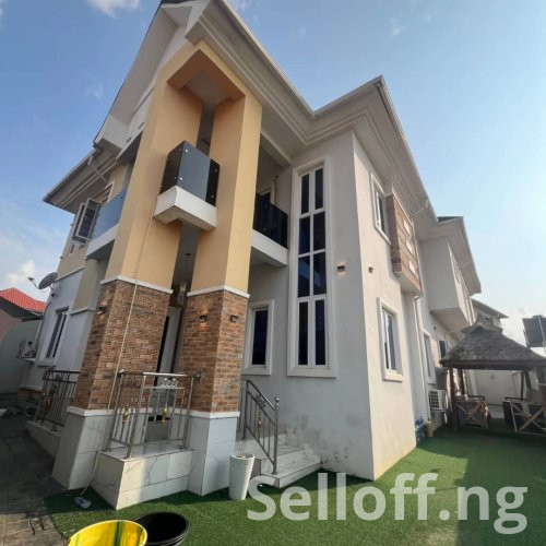 FOR SALE: Luxury 5 Bedroom fully Detached Duplex