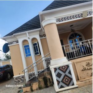 Hot sale: A beautiful 3bed bungalow with a mini hall