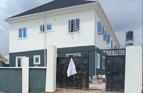 A fairly used 4 units of 3 bedroom flats with contemporary facilities