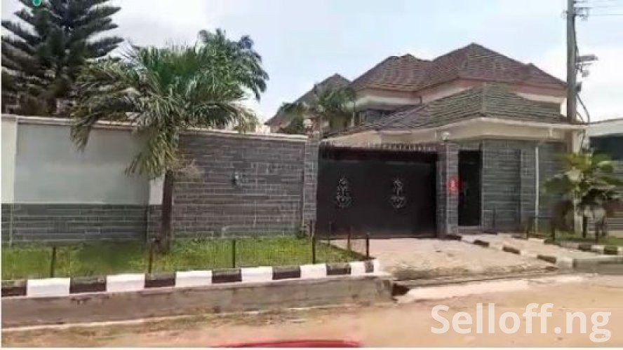 461sqm of land cut out inside the painted fence for sale