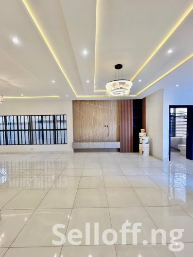 Newly built 5-bedroom duplex with ample parking space