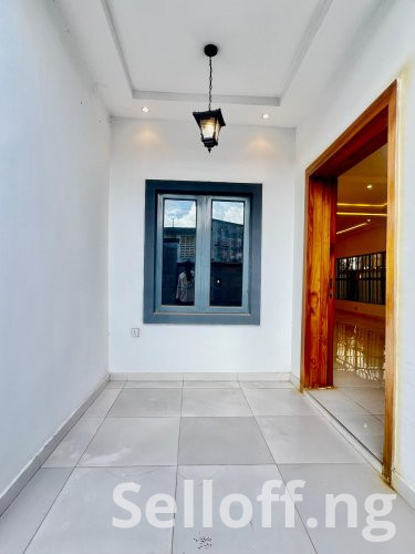 Newly built 5-bedroom duplex with ample parking space