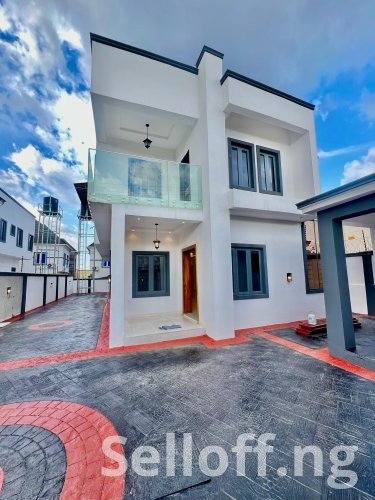 Newly built 5-bedroom duplex for sale