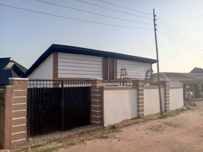 Hot Sales:  2 Units 2 Bedrooms Bungalow is available for sale