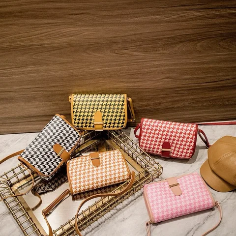 Chic Houndstooth Crossbody Bag for Women - Fashionable Small Square Shoulder Bag