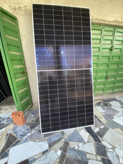 650watts 144cells original jinko biaficial high voltage solar panels