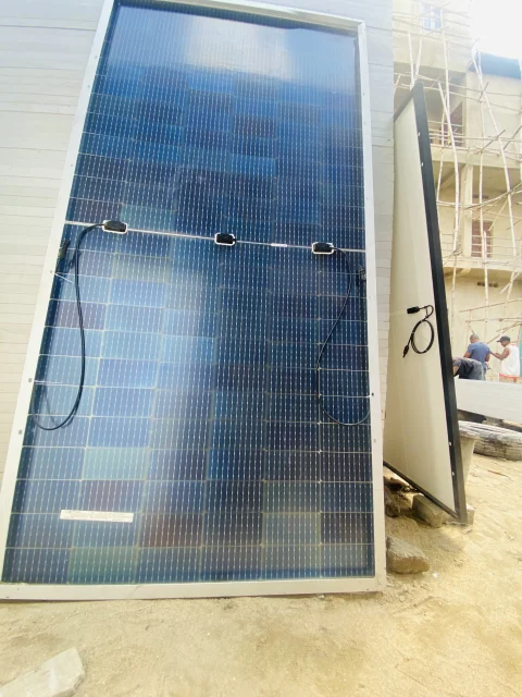 590watts 144cells original jinko biaficial high voltage solar panels