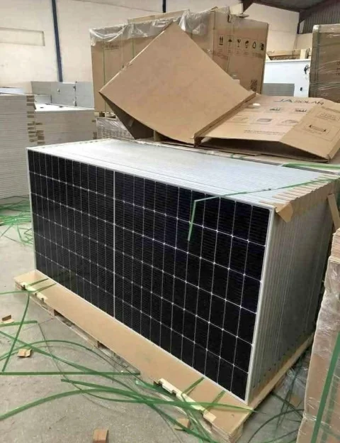 550watts 144cells original Canadian mono crystalline solar panels