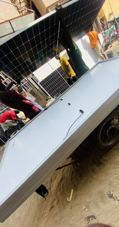 550watts 144cells original Canadian mono crystalline solar panels