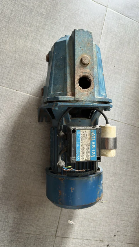 Atlas surface pumping machine 1 HP