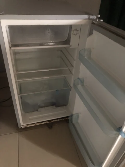 Haier Themocool Hr142 Refrigerator
