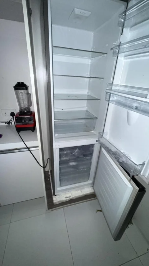 305 liters Hisense refrigerator for sale