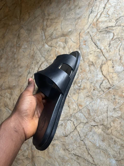 Men’s Casual Leather Slippers