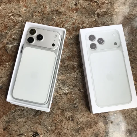 Iphone 17 pro max android dubai version