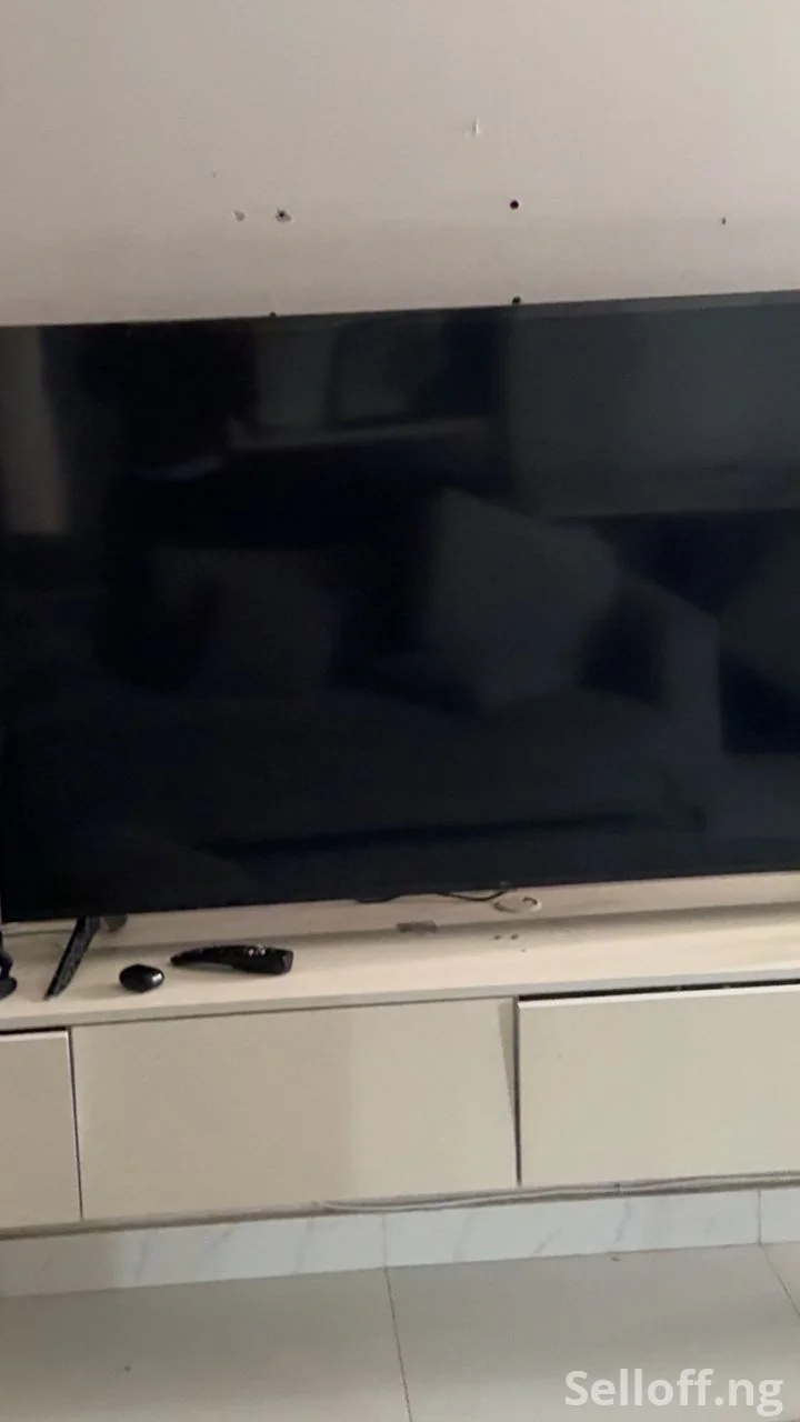 65 inches LG smart tv for sale