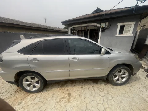 Used Lexus RX 350 Jeep 2008 Silver in Excellent condition 4