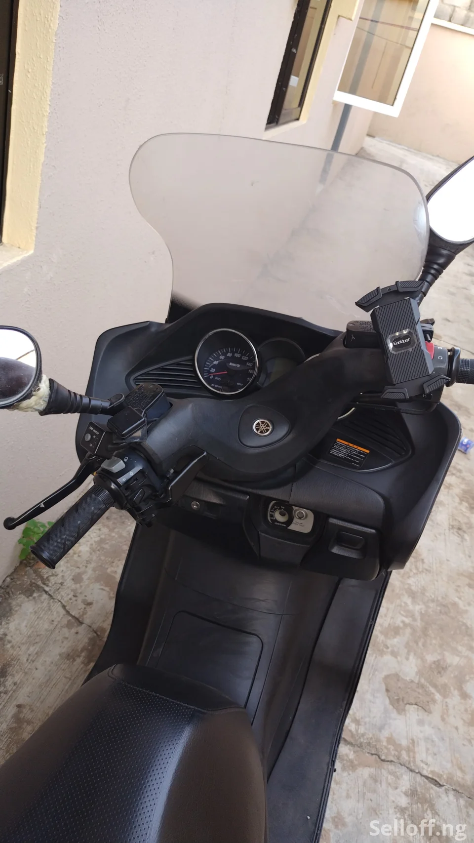 Yamaha Majesty YP 400CC