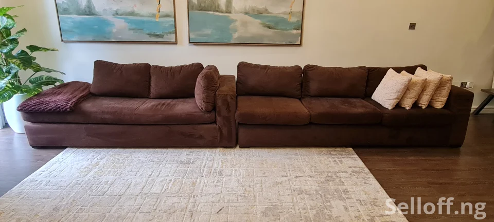 6-Seater Brown Sectional Sofa with Chaise