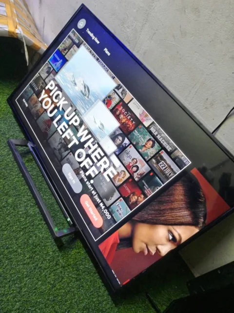 50 inches UK used Smart TV 4