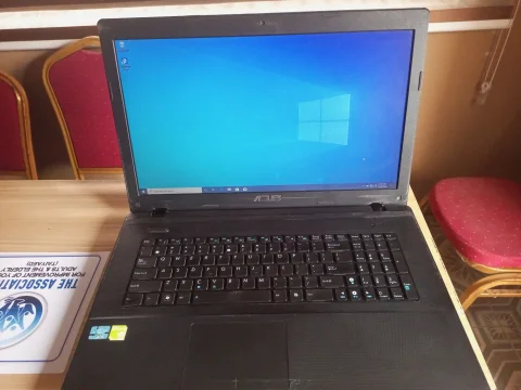 ASUS LAPTOP 5