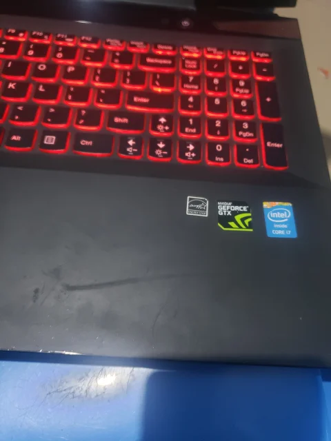 Lenovo Y50-70 gaming laptop 8gb RAM, Core i6, 500gb SSD 4