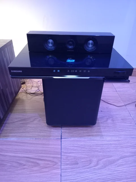 Samsung BluRay Home Theater 4