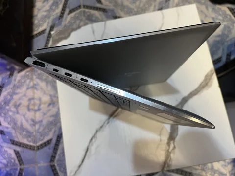 HP EliteBook x360 1030 G3