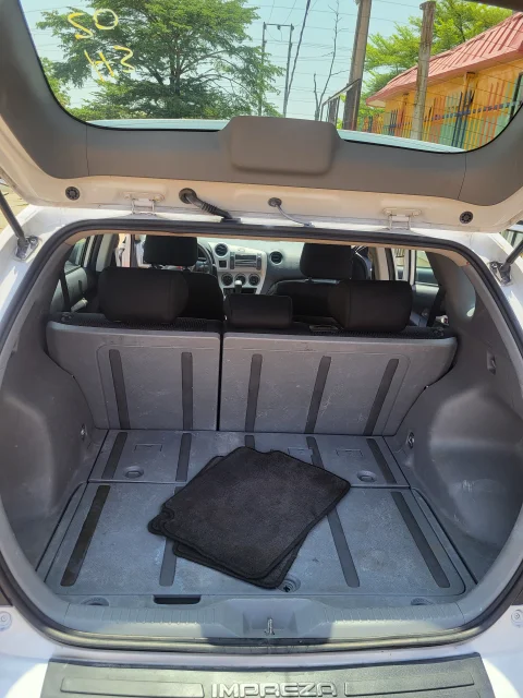 Pontiac Vibe 2010 (Foreign Used) | Fuel Efficient & Smooth Ride 5