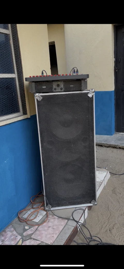 Complete PA system Bundle (Yamaha Mixer, Proel, Full range speaker)