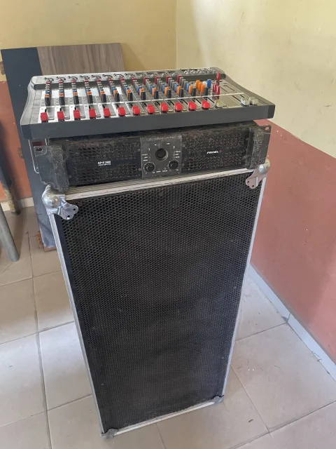 Complete PA system Bundle (Yamaha Mixer, Proel, Full range speaker)